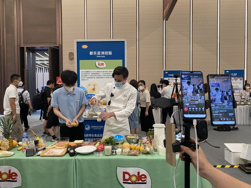 吃貨福利來襲！第五屆進(jìn)博會食品首發(fā)熱浪席卷，互聯(lián)網(wǎng)銷售新趨勢全揭秘